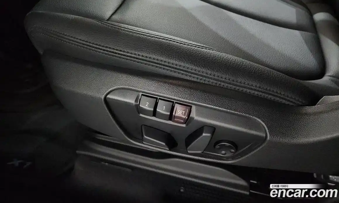 BMW X1 2019 2.0 автомат (гидро), фото 31
