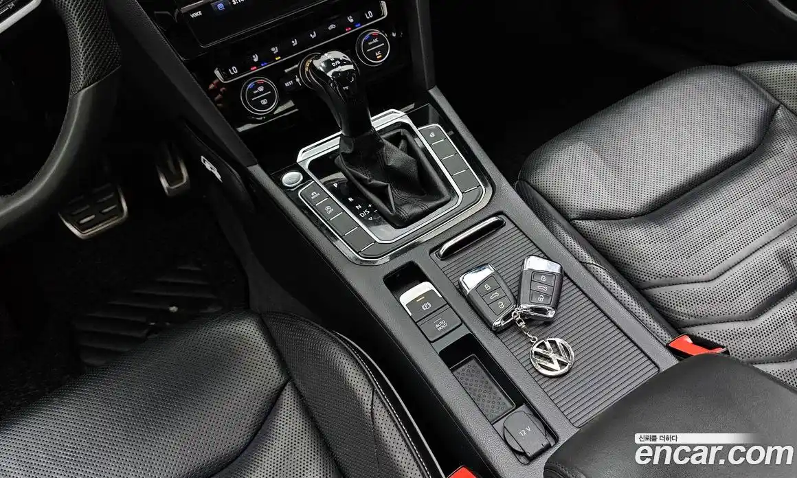 Volkswagen Arteon 2019 2.0 автомат (гидро), фото 11