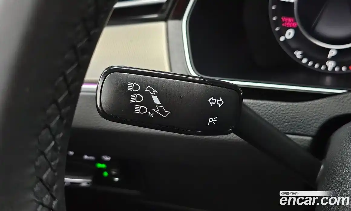 Volkswagen Arteon 2019 2.0 автомат (гидро), фото 29
