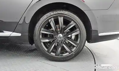 Volkswagen Arteon 2019 2.0 автомат (гидро), миниатюра 6