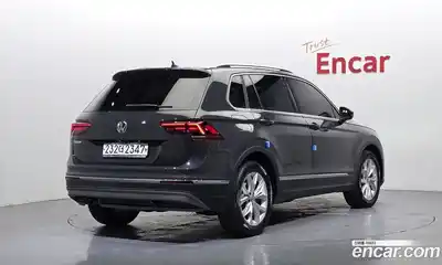 Volkswagen Tiguan 2020 2.0 автомат (гидро), миниатюра 2
