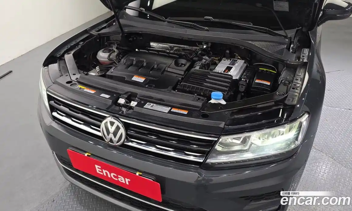 Volkswagen Tiguan 2020 2.0 автомат (гидро), фото 6