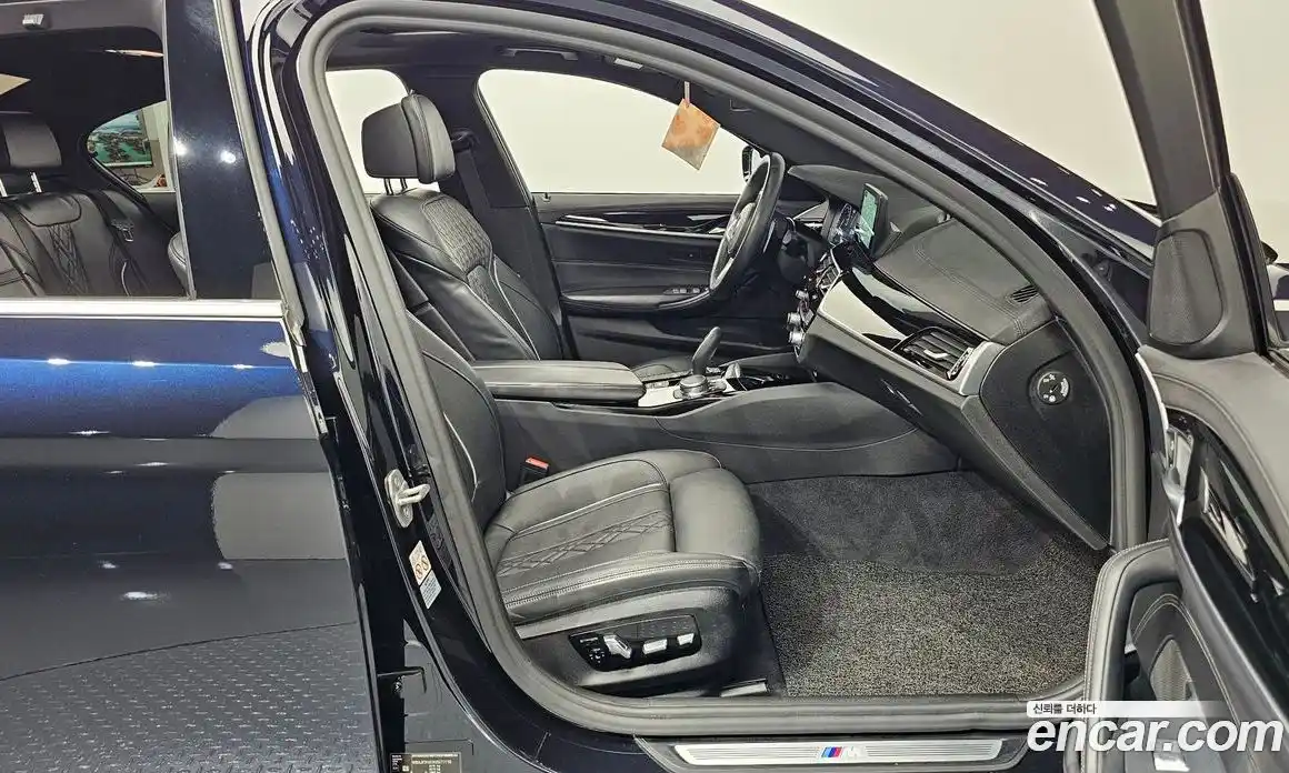 BMW 5 серия 2019 2.0 автомат (гидро), фото 17