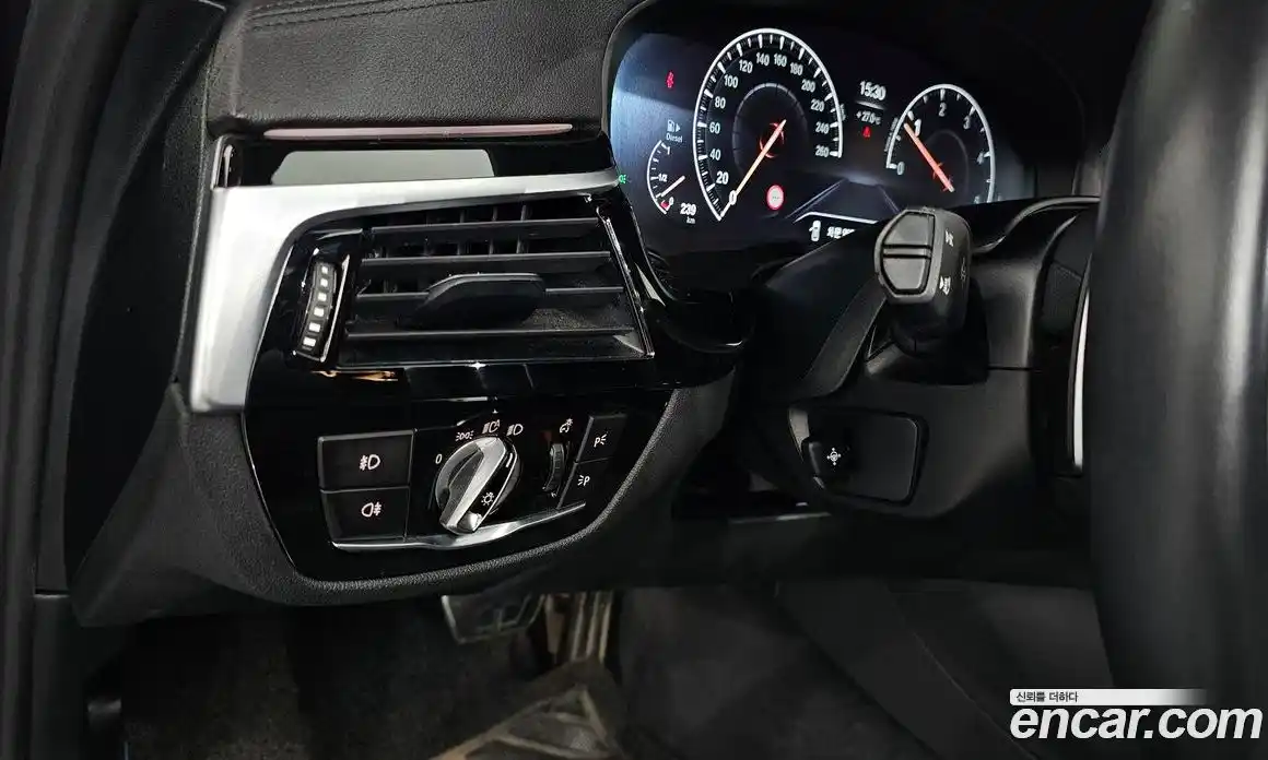BMW 5 серия 2019 2.0 автомат (гидро), фото 22