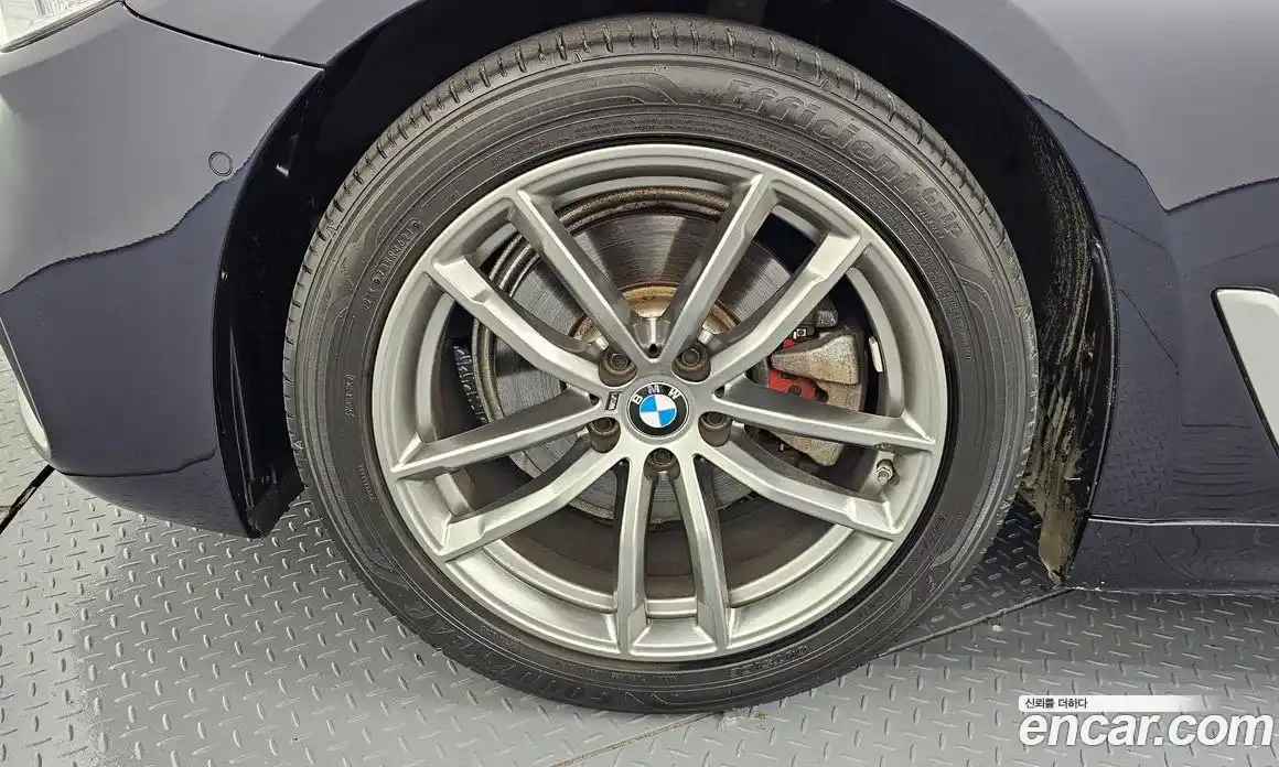 BMW 5 серия 2019 2.0 автомат (гидро), фото 5