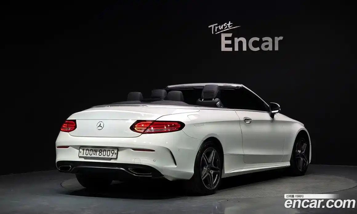 Mercedes-Benz C-Class 2019 2.0 гидро, фото 2 Mercedes-Benz C-Class 2019 2.0 гидро, фото 2