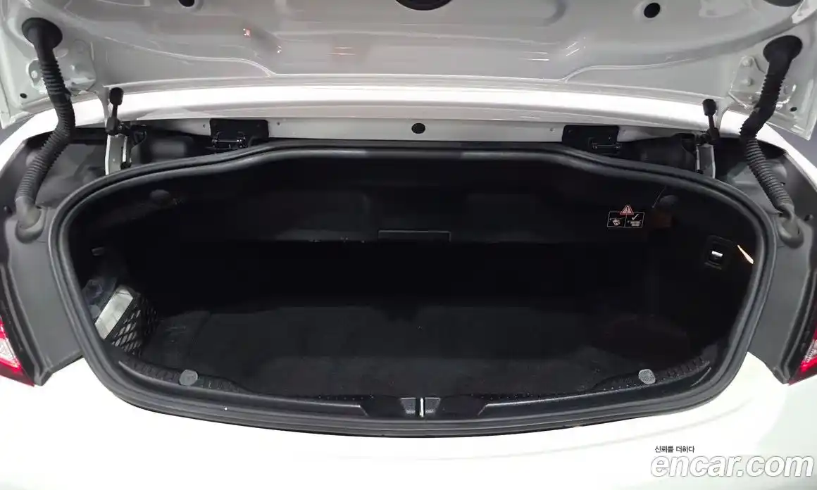 Mercedes-Benz C-Class 2019 2.0 гидро, фото 22 Mercedes-Benz C-Class 2019 2.0 гидро, фото 22