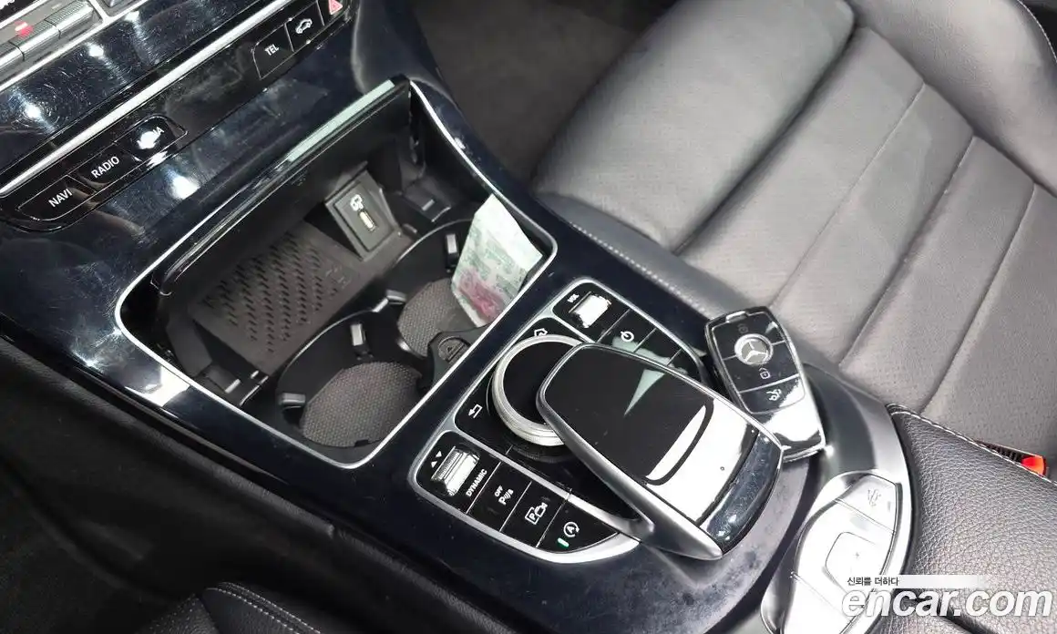 Mercedes-Benz C-Class 2019 2.0 гидро, фото 23 Mercedes-Benz C-Class 2019 2.0 гидро, фото 23