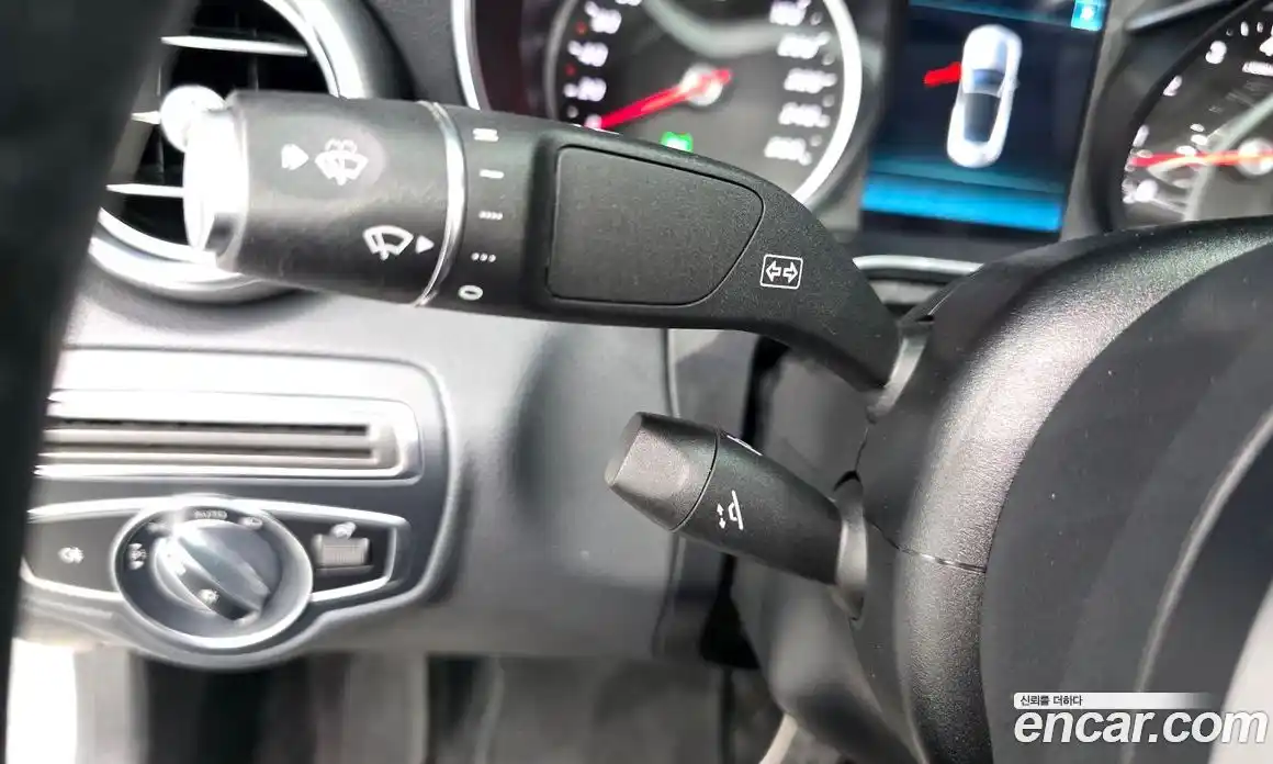 Mercedes-Benz C-Class 2019 2.0 гидро, фото 24 Mercedes-Benz C-Class 2019 2.0 гидро, фото 24
