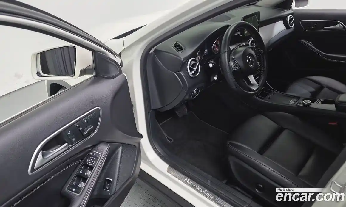 Mercedes-Benz GLA-Class 2016 2.1 гидро, фото 12