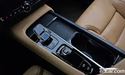 Volvo XC90 2023 2.0 автомат (гидро), миниатюра 12