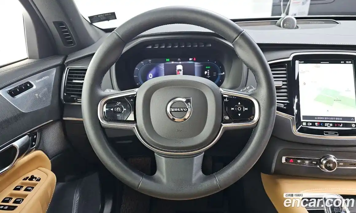 Volvo XC90 2023 2.0 автомат (гидро), фото 20
