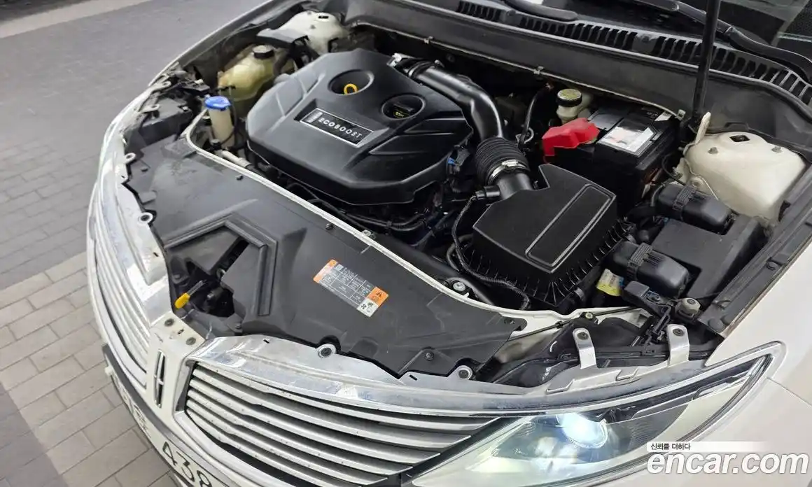 Lincoln MKZ 2015 2.0 автомат (гидро), фото 6 Lincoln MKZ 2015 2.0 автомат (гидро), фото 6