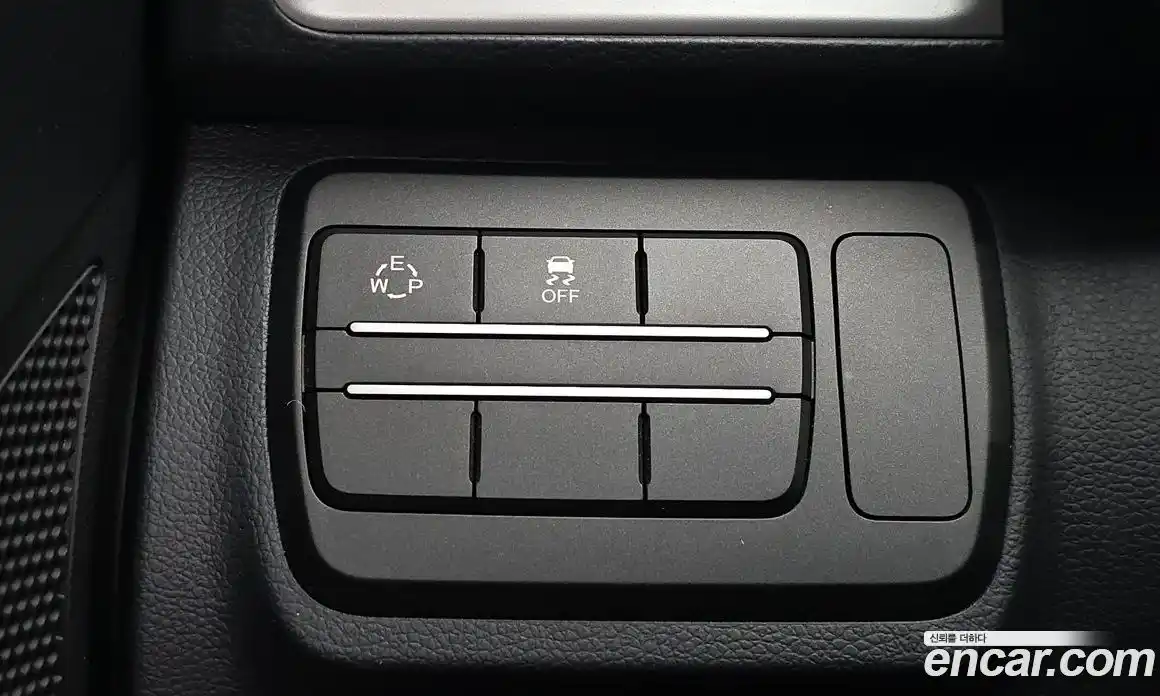 SsangYong TIBOLI 2015 1.6 автомат (гидро), фото 19