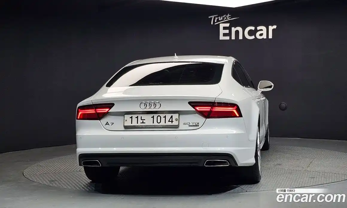 Audi A7 2015 3.0 автомат (гидро), фото 4