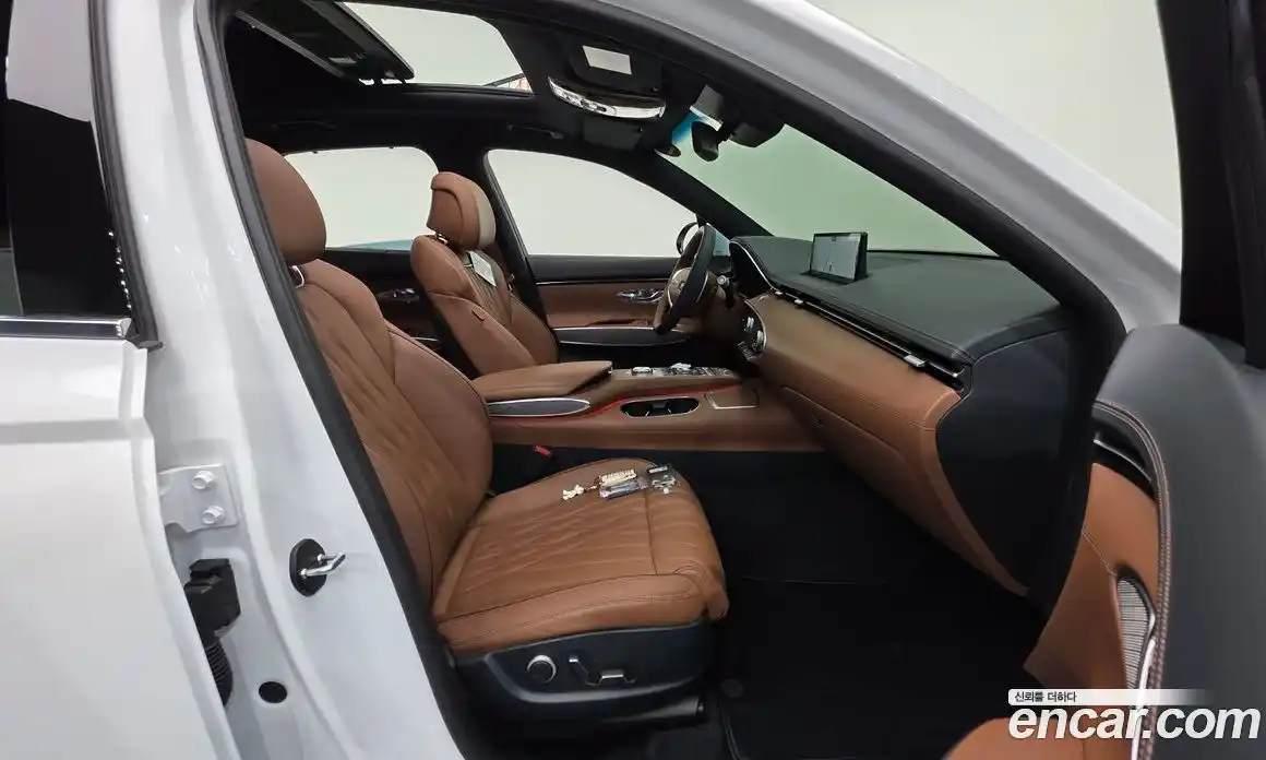 Genesis GV70 2022 2.5 автомат (гидро), фото 10