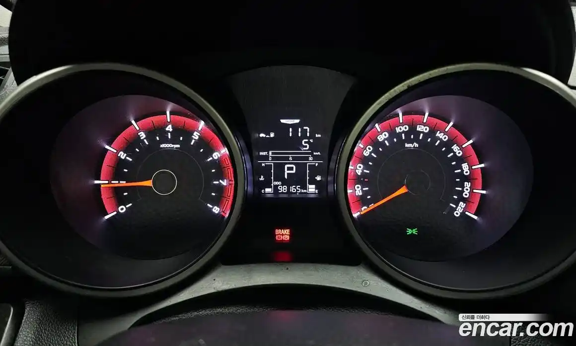 SsangYong TIBOLI 2017 1.6 автомат (гидро), фото 8