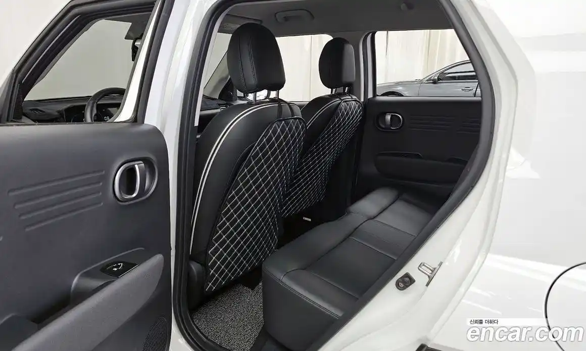 Hyundai Casper 2023 1.0 автомат (гидро), фото 16