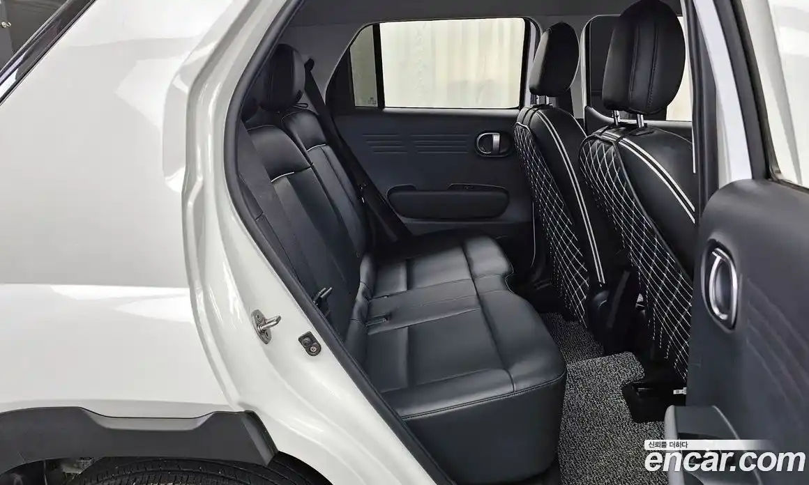 Hyundai Casper 2023 1.0 автомат (гидро), фото 18