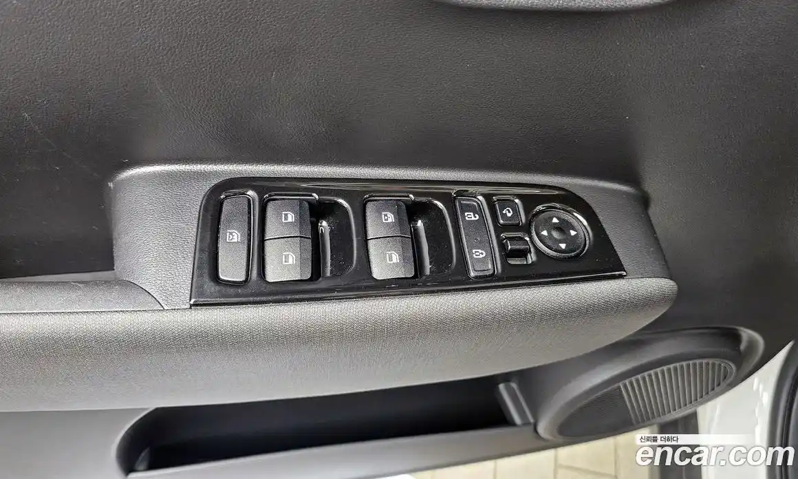 Hyundai Casper 2023 1.0 автомат (гидро), фото 29