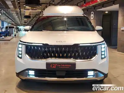 Kia Carnival 2024 2.2 автомат (гидро), миниатюра 3