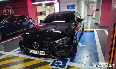 Mercedes-Benz E-Class, 2023, 28 000 км