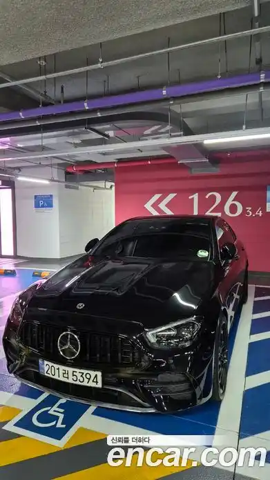 Mercedes-Benz E-Class 2023 1.9 автомат (гидро), миниатюра 2