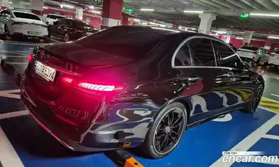 Mercedes-Benz E-Class 2023 1.9 автомат (гидро), миниатюра 3