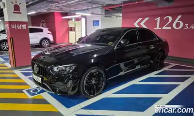 Mercedes-Benz E-Class 2023 1.9 автомат (гидро), миниатюра 4