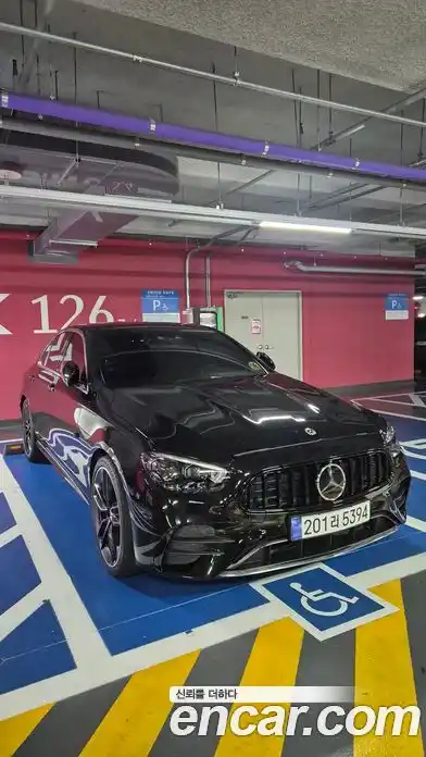 Mercedes-Benz E-Class 2023 1.9 автомат (гидро), фото 5