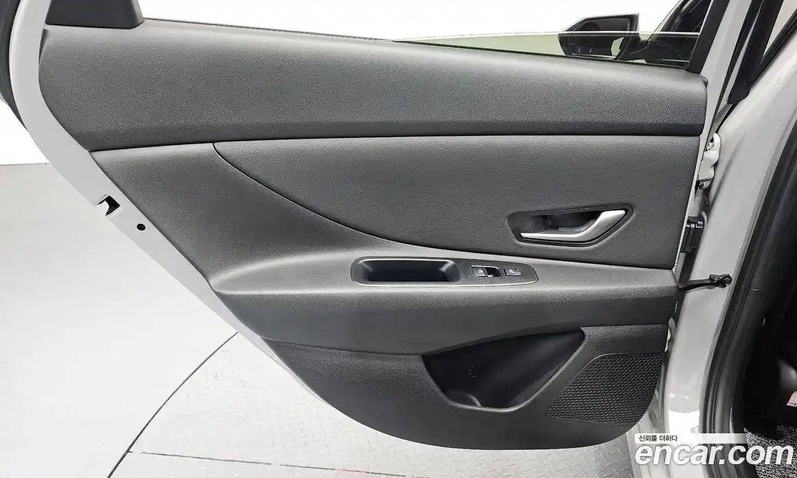 Hyundai Avante 2020 1.6 автомат (гидро), фото 15