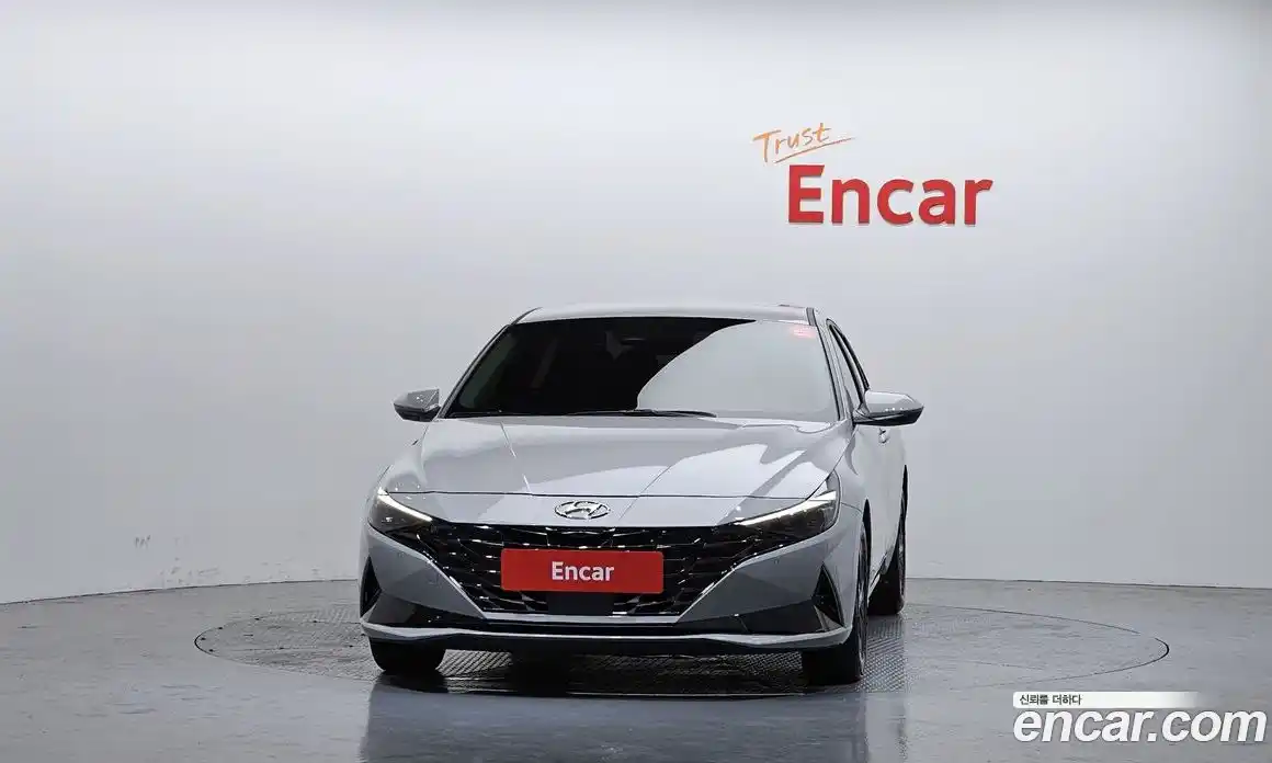 Hyundai Avante 2020 1.6 автомат (гидро), фото 3
