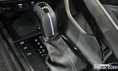 Hyundai Avante 2024 2.0 автомат (гидро), миниатюра 12