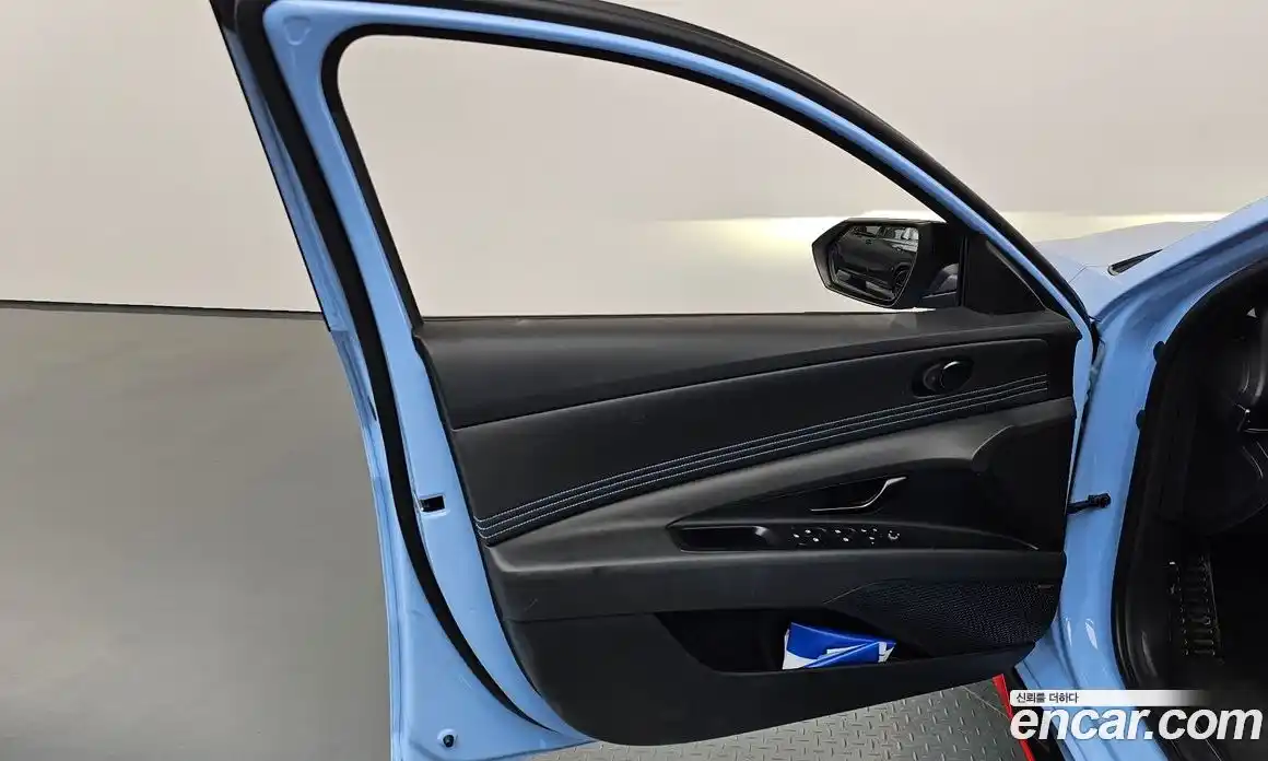 Hyundai Avante 2024 2.0 автомат (гидро), фото 14