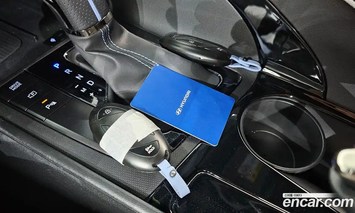 Hyundai Avante 2024 2.0 автомат (гидро), фото 23