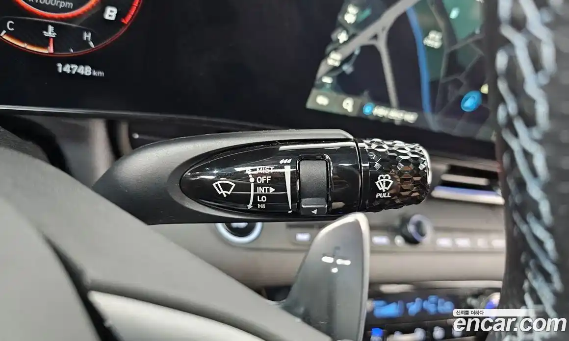 Hyundai Avante 2024 2.0 автомат (гидро), фото 29