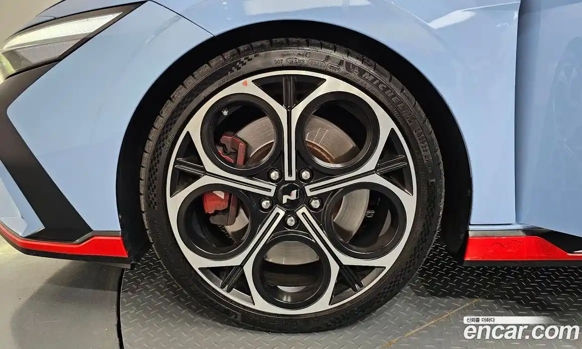 Hyundai Avante 2024 2.0 автомат (гидро), фото 5
