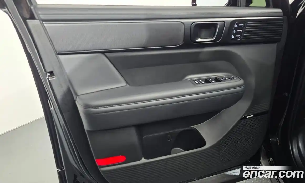 Hyundai Santa Fe 2024 2.5 автомат (гидро), фото 14