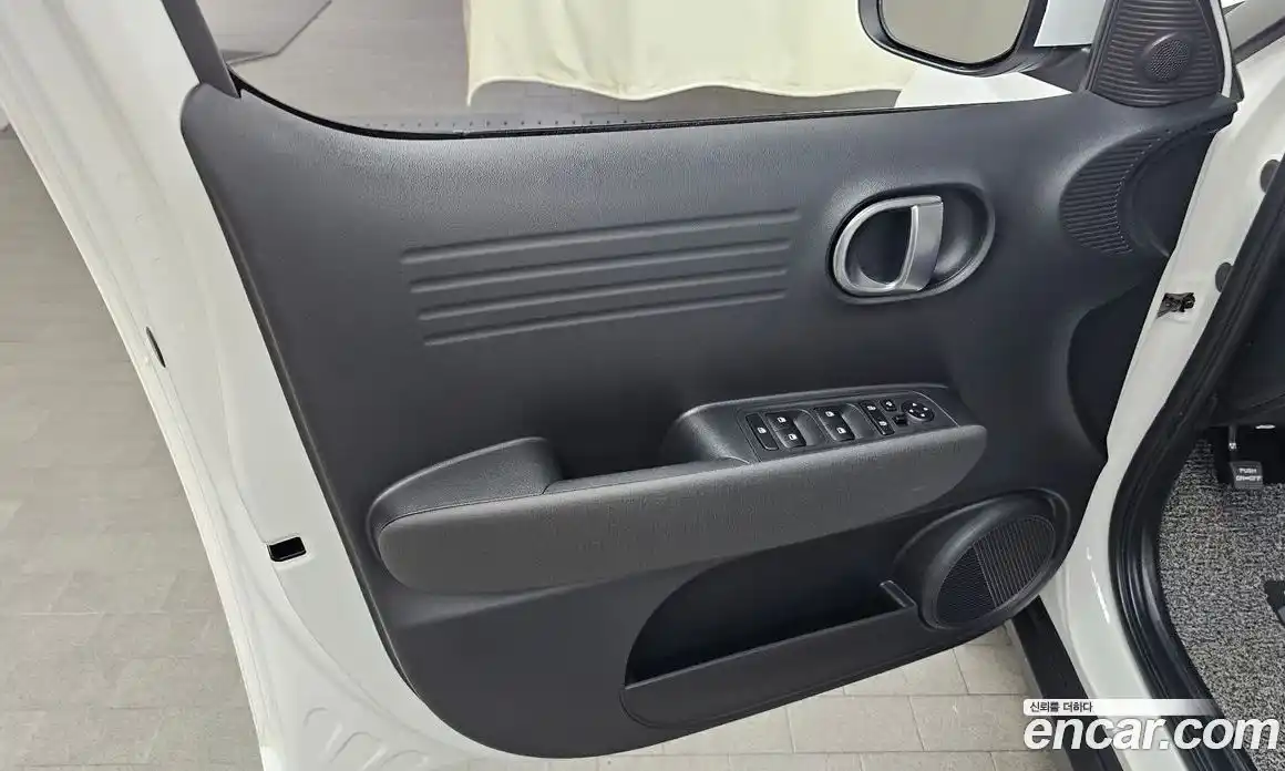 Hyundai Casper 2022 1.0 автомат (гидро), фото 14