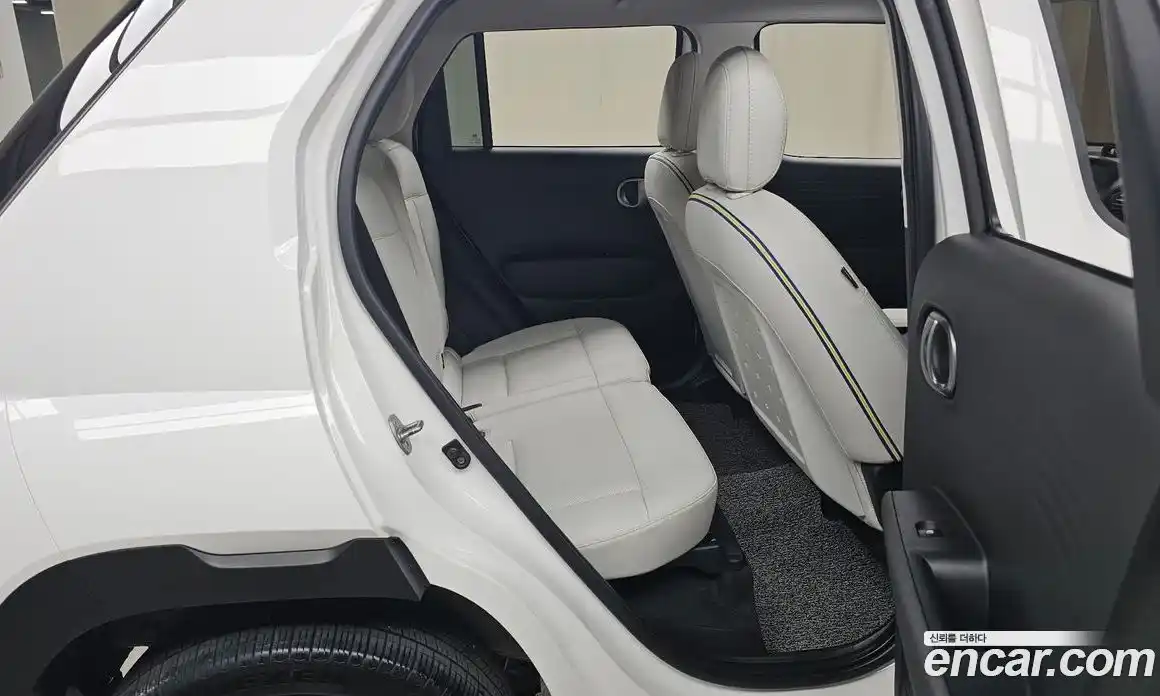 Hyundai Casper 2022 1.0 автомат (гидро), фото 17
