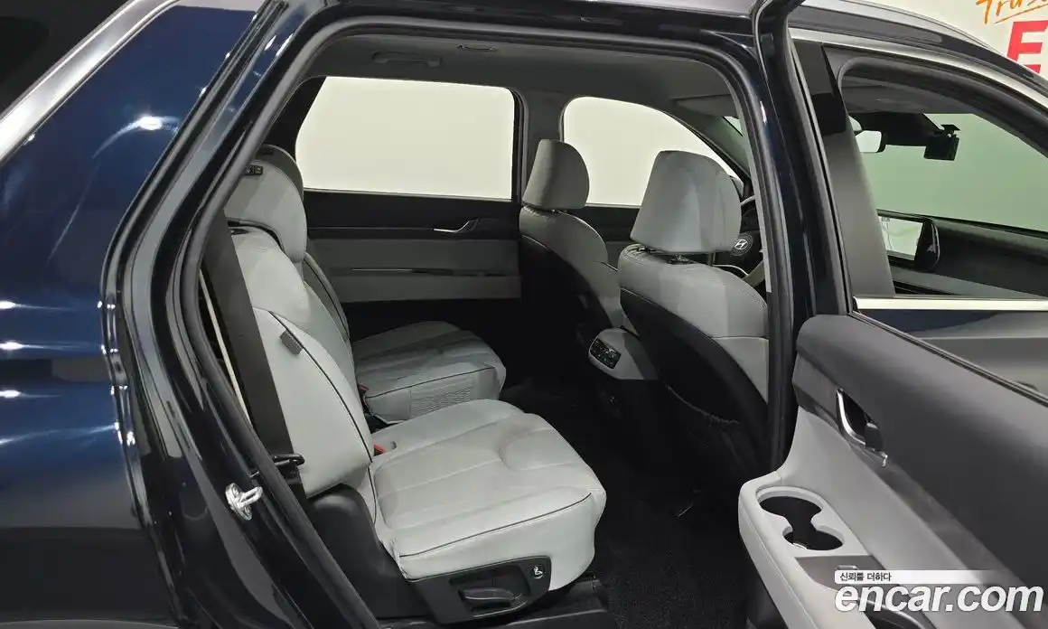 Hyundai Palisade 2023 3.8 автомат (гидро), фото 11
