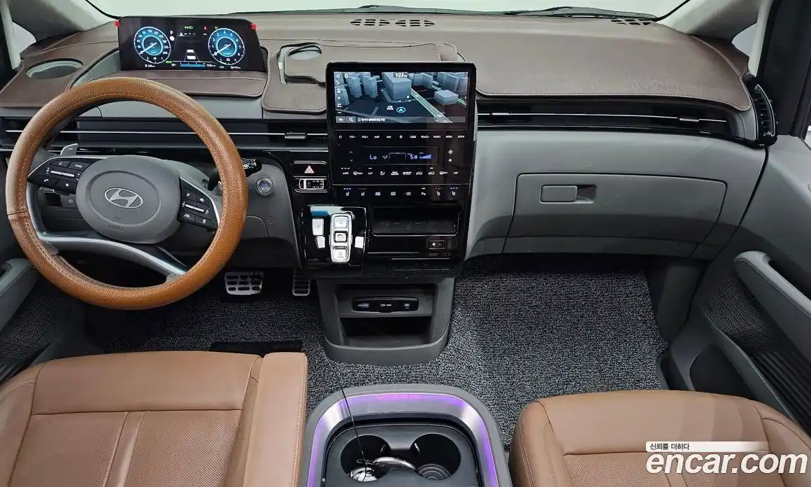 Hyundai Staria 2024 1.6 автомат (гидро), фото 10