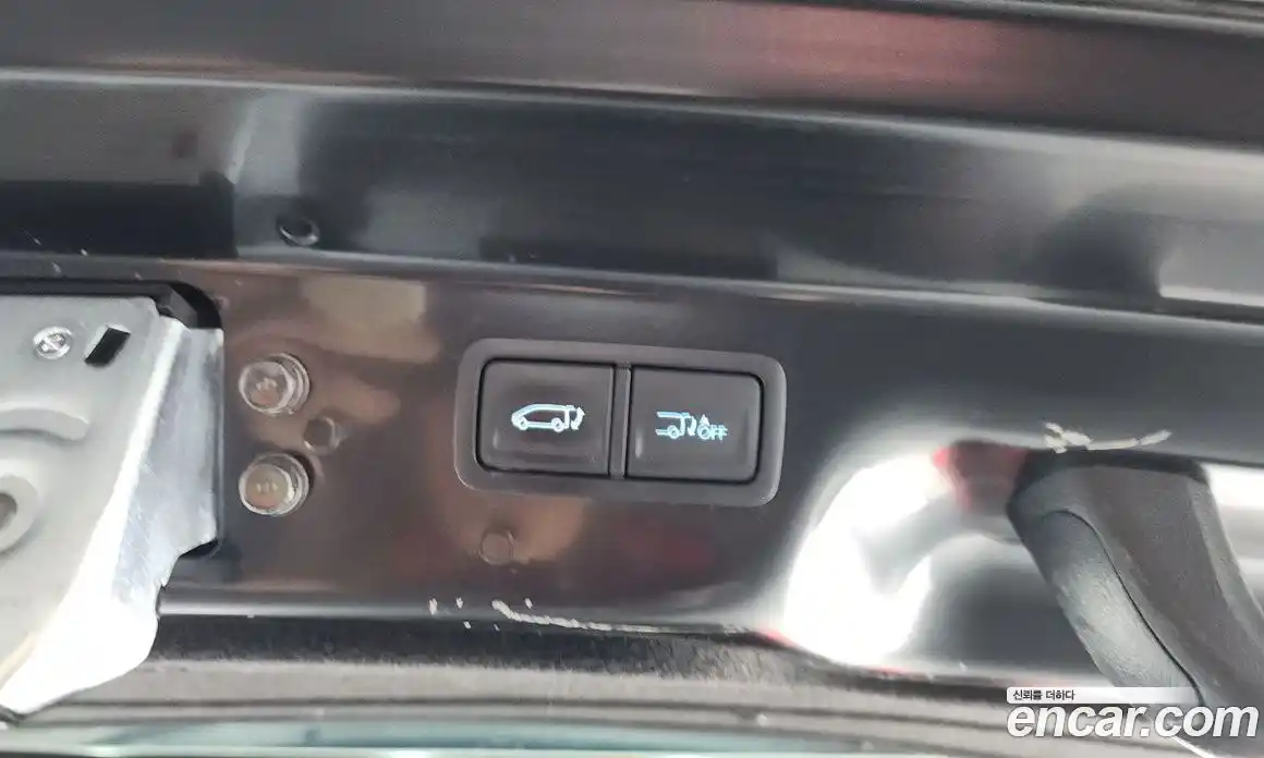 Hyundai Staria 2024 3.5 автомат (гидро), фото 25