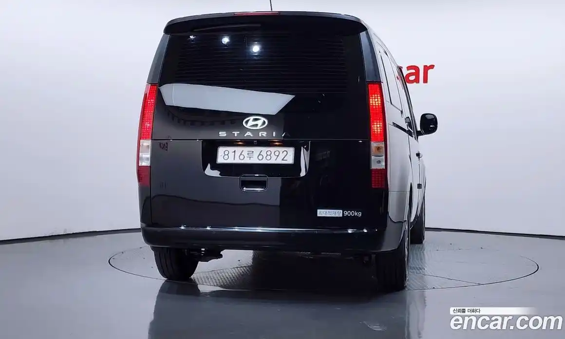 Hyundai Staria 2024 3.5 автомат (гидро), фото 3