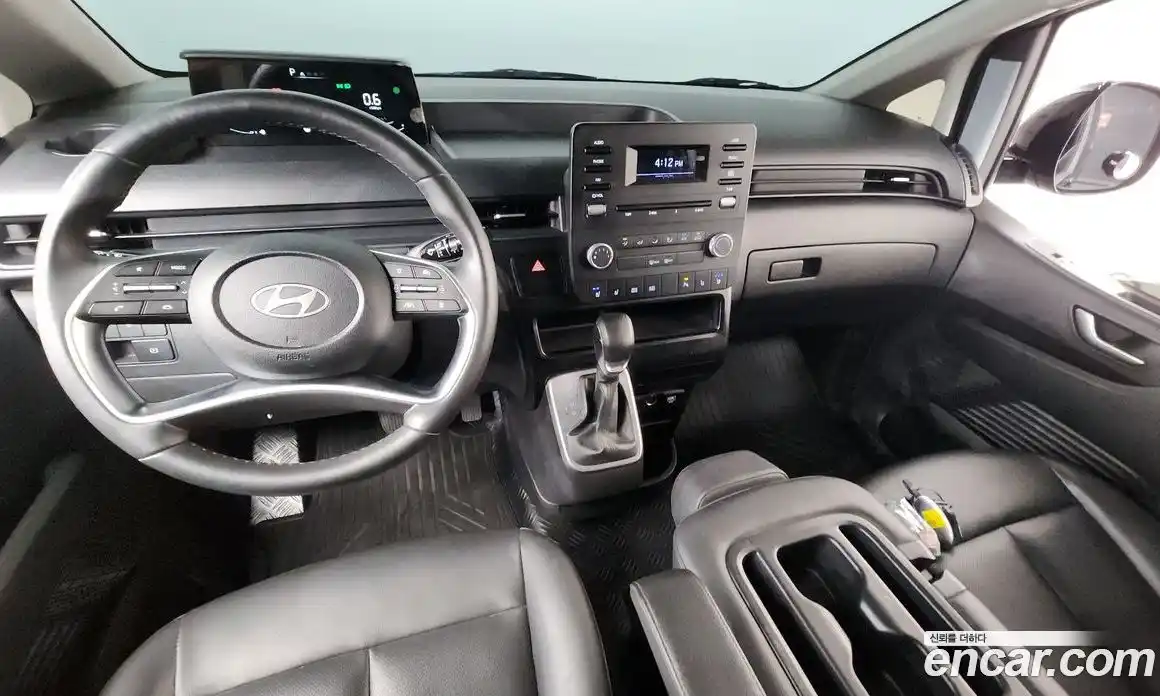 Hyundai Staria 2024 3.5 автомат (гидро), фото 10