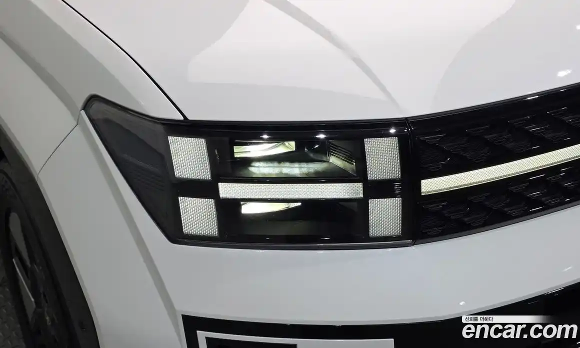 Hyundai Santa Fe 2024 1.6 автомат (гидро), фото 8