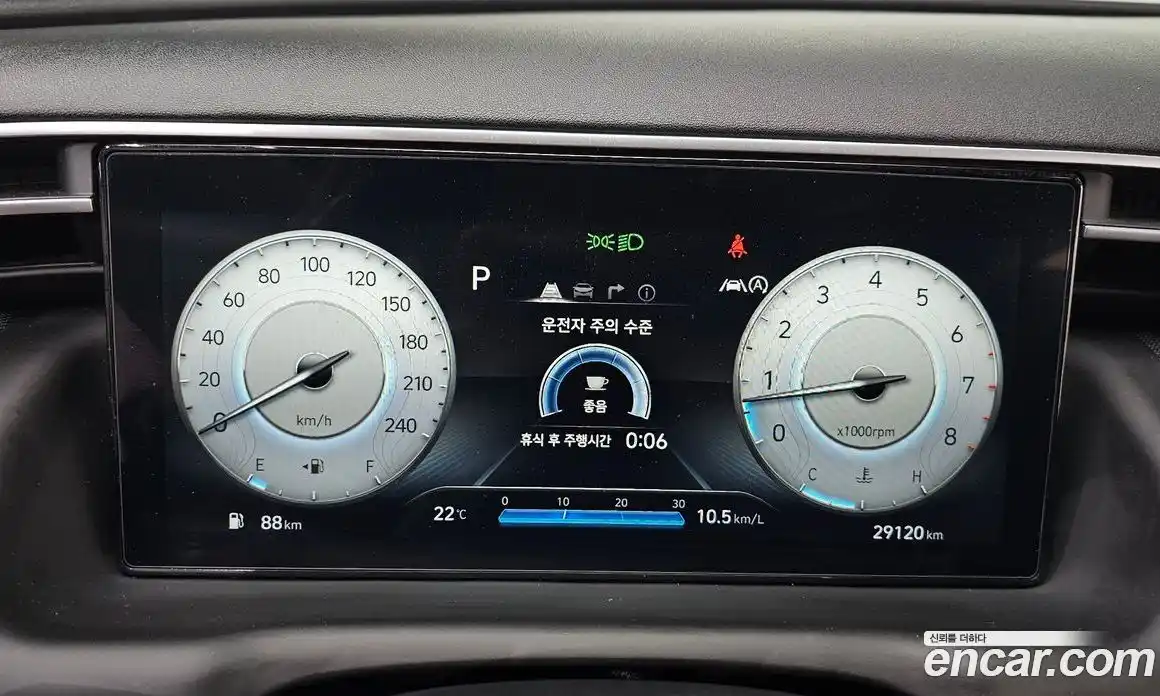 Hyundai Tucson 2023 1.6 автомат (гидро), фото 11