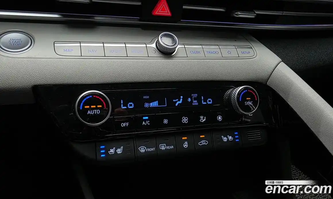 Hyundai Avante 2023 1.6 автомат (гидро), фото 14