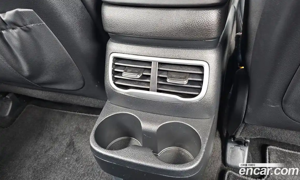 Hyundai Santa Fe 2022 1.6 автомат (гидро), фото 31