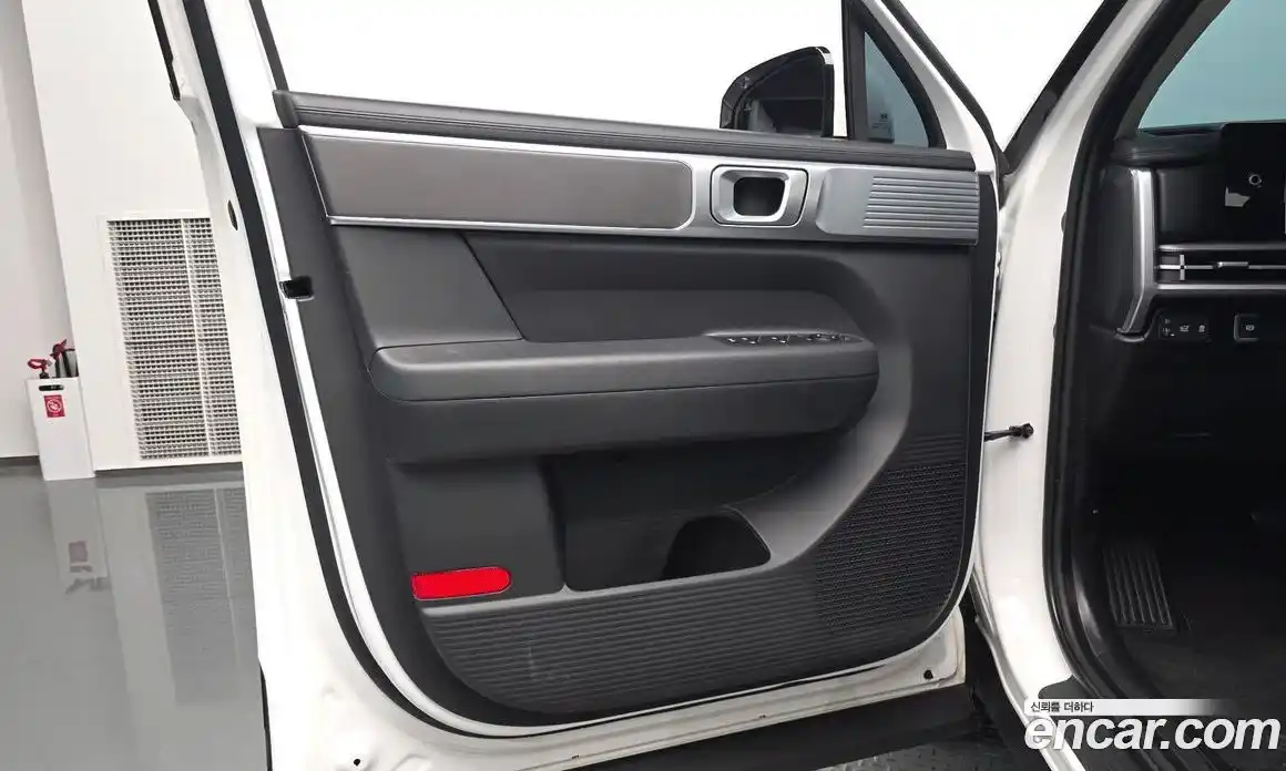 Hyundai Santa Fe 2023 2.5 автомат (гидро), фото 13